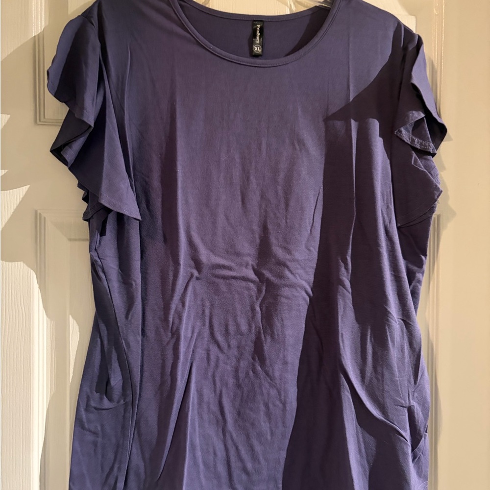 Amazon Women's Purple Short Sleeve Top